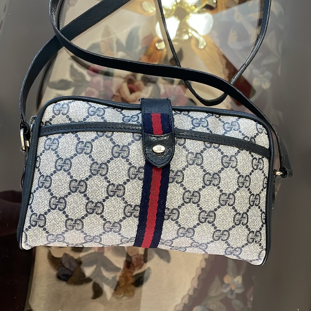 Gucci crossbody